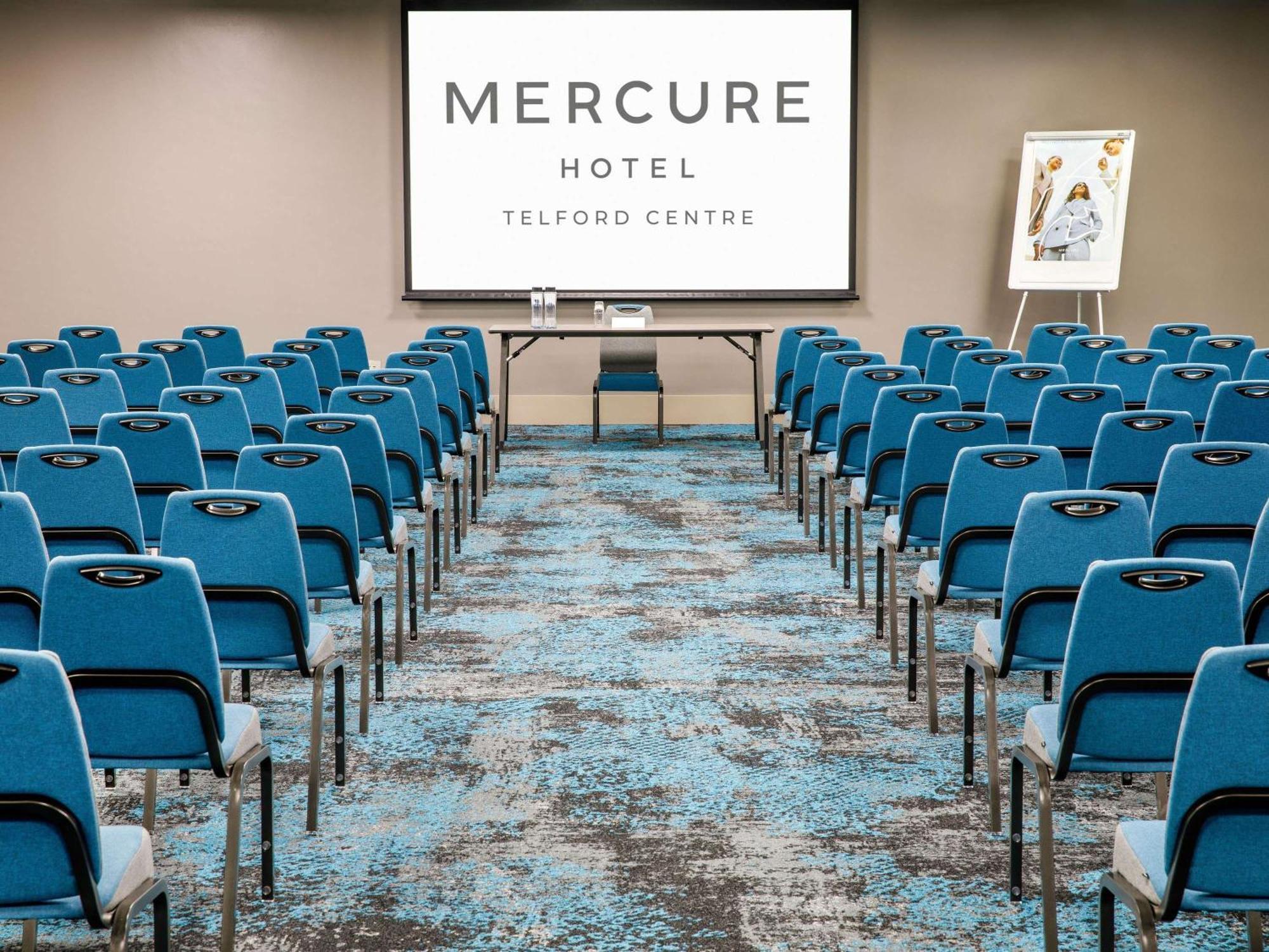 Mercure Telford Centre Hotel Exteriör bild